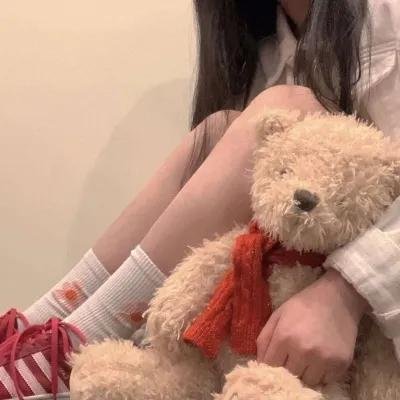 色鬼争春